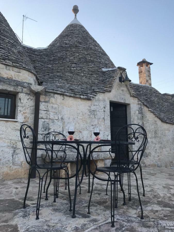 فيلا Trulli Domus Petra ألبيروبيللو المظهر الخارجي الصورة